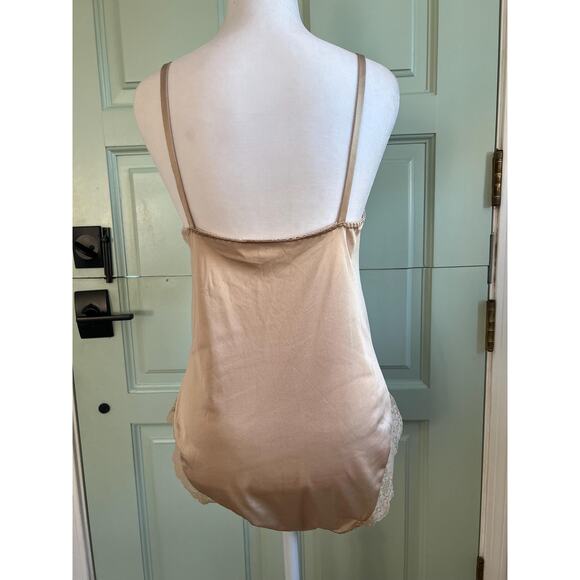Vintage Beige Satin Lace Bodysuit – Adjustable Straps, Snap Closure - Picture 4 of 4